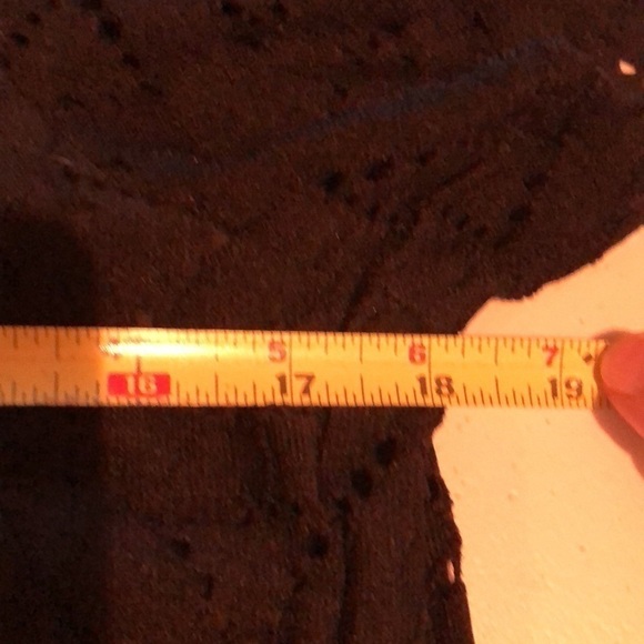 Black tee byMarc New York,  open weave. Sm - Picture 6 of 9